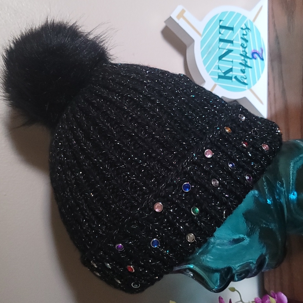 New handmade lurex yarn rhinestones pompom beanie - Picture 5 of 5